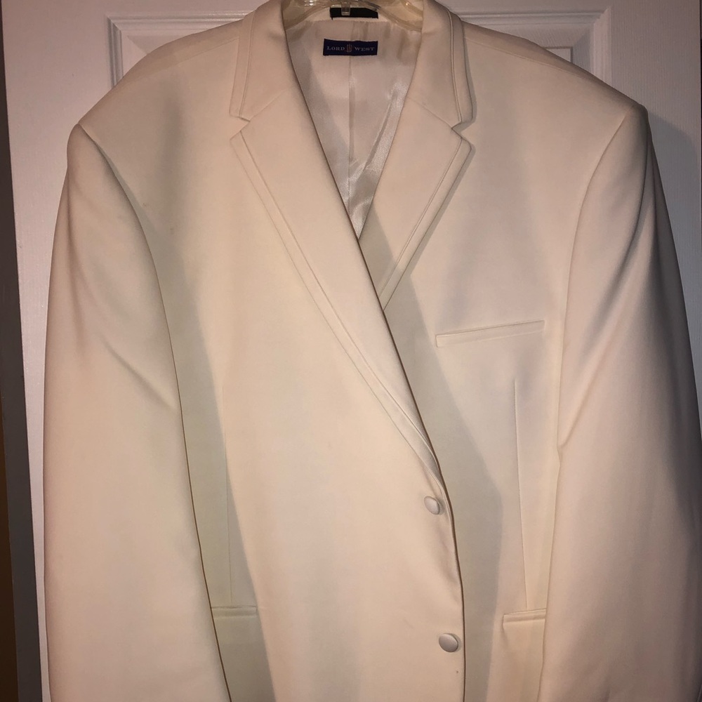 White Dinner Jacket 60L - Lord West
